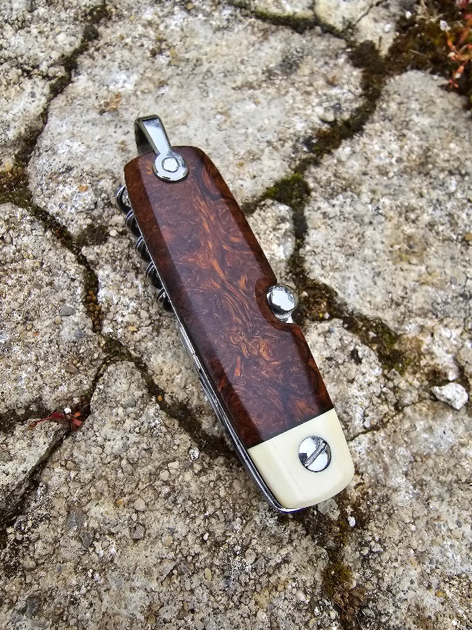 CANIF 8cm 3 PIÈCES EN BOIS...