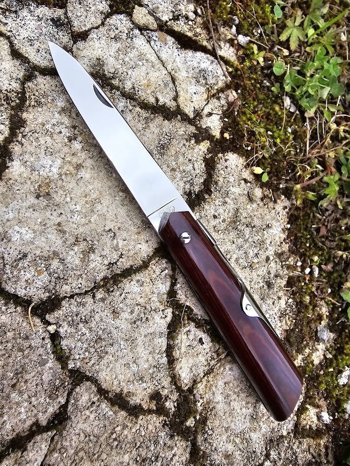 AFFUTIOT 10cm EN MICARTA