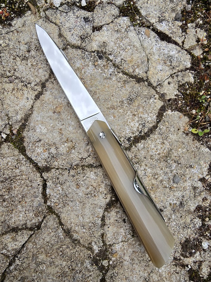 AFFUTIOT 10cm EN CORNE BLONDE