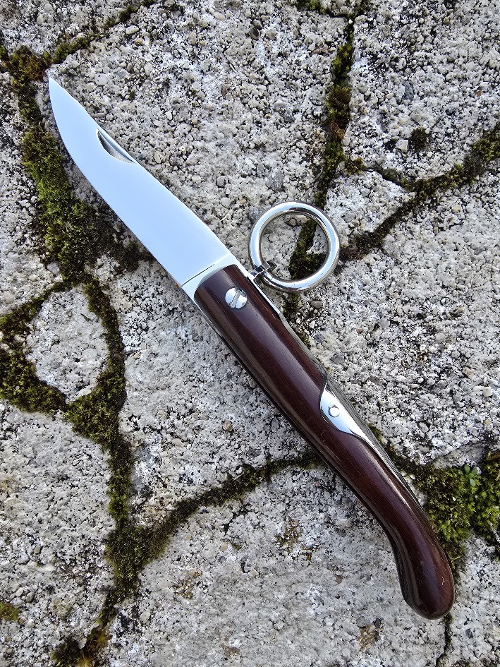 YATAGAN 8CM EN AMOURETTE...